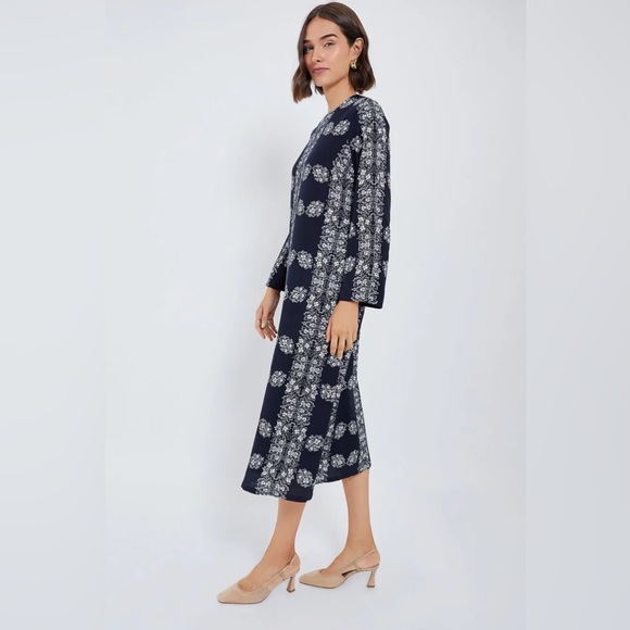 Tuckernuck Navy Floral Midi Dress - Picture 3 of 10